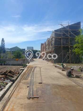 Dijual Kost Strategis di Bojongsoang, Bandung 5 KT, 5 KM, Luas Bangunan 120m2 Dijual Kost Strategis di Bojongsoang, Bandung 5 KT, 5 KM, Luas Bangunan 120m2