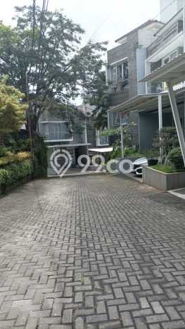 Hunian Impian Modern! Rumah Mewah area , Bandung, LT 99m2m² Bangunan 180m2m² Hunian Impian Modern! Rumah Mewah area , Bandung, LT 99m2m² Bangunan 180m2m²