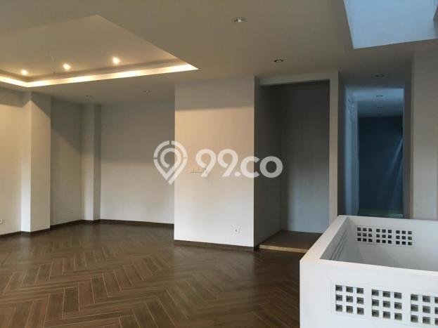 PELUANG EMAS! Ruko di , Luas 400m2m², Pusat Komersial PELUANG EMAS! Ruko di , Luas 400m2m², Pusat Komersial