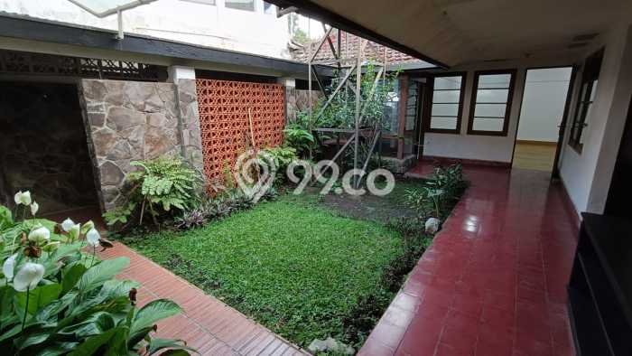 Hunian Eksklusif Siap Huni LT 266m2 di Coblong, Bandung Hunian Eksklusif Siap Huni LT 266m2 di Coblong, Bandung