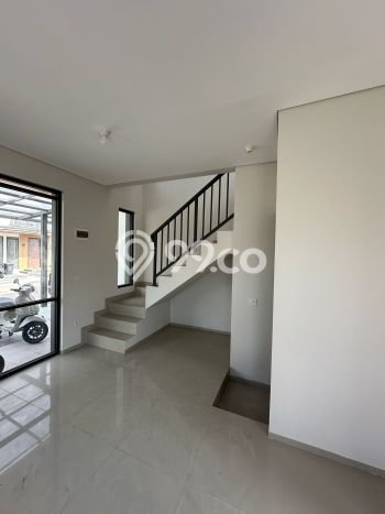 Rumah Minimalis di , Bandung, LT 81m2m² LB 74m2m² Rumah Minimalis di , Bandung, LT 81m2m² LB 74m2m²