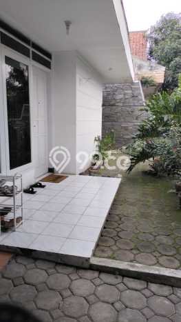 Rumah Minimalis 3 Kamar LT 220m2 di Buah Batu Rumah Minimalis 3 Kamar LT 220m2 di Buah Batu