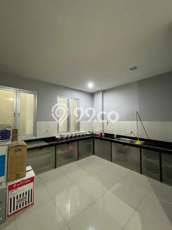 Ruko di Jelambar, Luas 400m2m², Kawasan Bisnis, Akses Jelambar, Jakarta Barat, Jakarta Barat Ruko di Jelambar, Luas 400m2m², Kawasan Bisnis, Akses Jelambar, Jakarta Barat, Jakarta Barat