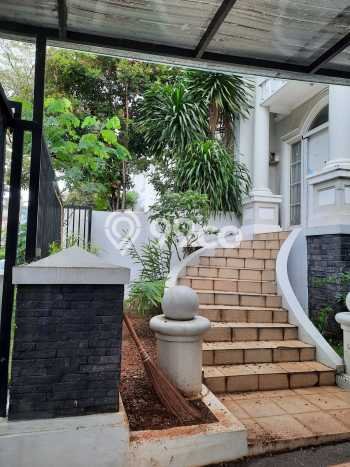 Rumah kawasan , 2 KM, Area Elite, Luas 120m2m² LB 200m2m² Rumah kawasan , 2 KM, Area Elite, Luas 120m2m² LB 200m2m²