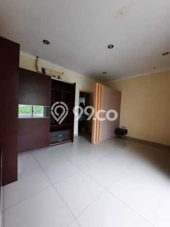 Rumah kawasan , 2 KM, Area Elite, Luas 120m2m² LB 200m2m² Rumah kawasan , 2 KM, Area Elite, Luas 120m2m² LB 200m2m²