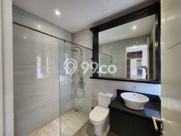 Rumah Luxury Modern Tanpa Renovasi di Citra Garden Jakarta Barat Rumah Luxury Modern Tanpa Renovasi di Citra Garden Jakarta Barat