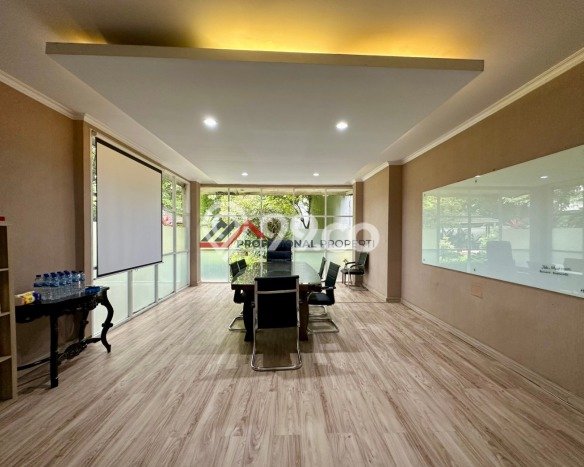 Unit Kantor Dijual di Kebayoran Baru Jakarta Selatan Luas Bangunan 500m2 Unit Kantor Dijual di Kebayoran Baru Jakarta Selatan Luas Bangunan 500m2