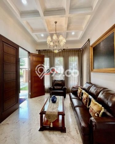 Rumah Elit LB 1150m2 Siap Huni Desain Elegan di Lebak Bulus, Jakarta Selatan Rumah Elit LB 1150m2 Siap Huni Desain Elegan di Lebak Bulus, Jakarta Selatan