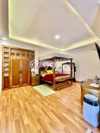Hunian Mewah LB 488m2 Siap Huni Desain Elegan di Kebagusan, Jakarta Selatan Hunian Mewah LB 488m2 Siap Huni Desain Elegan di Kebagusan, Jakarta Selatan
