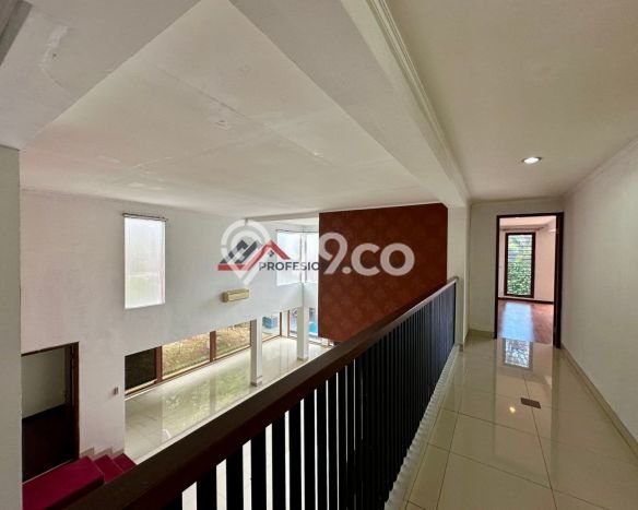 Rumah Luxury Modern Siap Huni di Lebak Bulus Jakarta Selatan Rumah Luxury Modern Siap Huni di Lebak Bulus Jakarta Selatan
