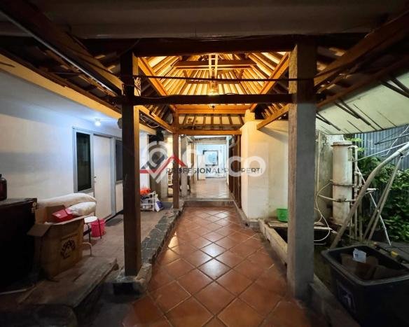 Jual Cepat Hunian Elegan Cozy di Jakarta Selatan Jual Cepat Hunian Elegan Cozy di Jakarta Selatan