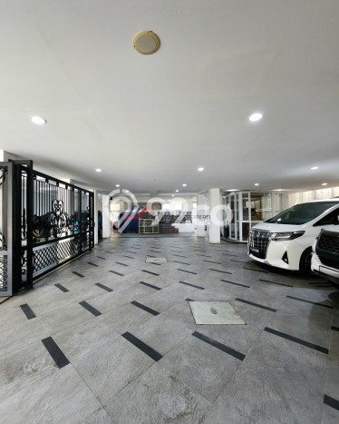 Rumah Luxury Modern Siap Huni di Kemang Jakarta Selatan Rumah Luxury Modern Siap Huni di Kemang Jakarta Selatan