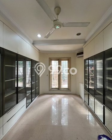 Dijual Rumah Mewah Elegan Dengan View Cantik di Kemang, Jakarta Selatan Dijual Rumah Mewah Elegan Dengan View Cantik di Kemang, Jakarta Selatan