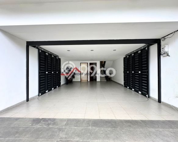 Dijual Hunian Mewah dengan Fasilitas Sekitar Komplit di Cilandak, Jakarta Selatan Dijual Hunian Mewah dengan Fasilitas Sekitar Komplit di Cilandak, Jakarta Selatan