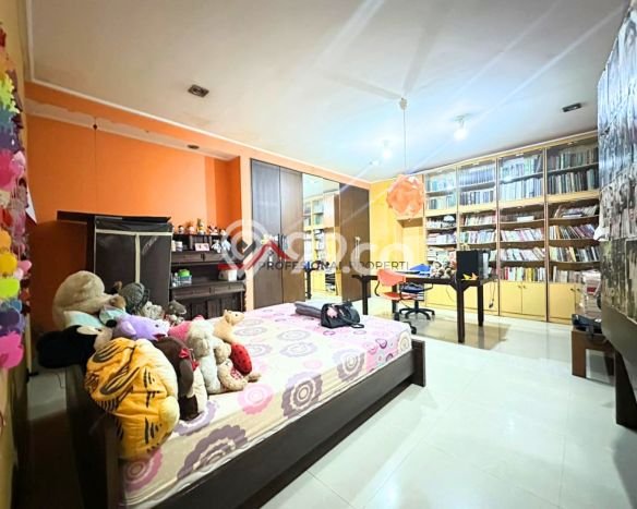 Hot Offer Hunian Premium Ideal dan Luas di Kebayoran Baru, Jakarta Selatan Hot Offer Hunian Premium Ideal dan Luas di Kebayoran Baru, Jakarta Selatan
