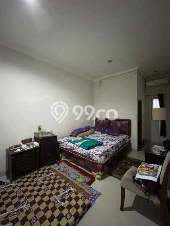 Rumah Modern Cantik 4 Kamar Bisa Langsung Pindah di Jagakarsa Rumah Modern Cantik 4 Kamar Bisa Langsung Pindah di Jagakarsa