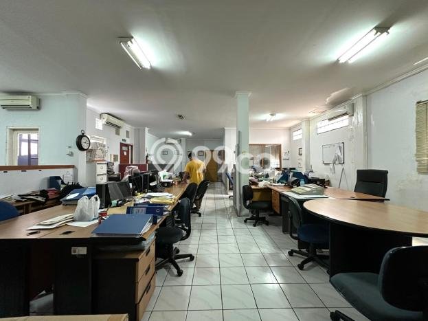 Dijual! Kantor di Warung Buncit Jakarta Selatan LT 975m2 / LB 786m2 Kawasan Strategis Dijual! Kantor di Warung Buncit Jakarta Selatan LT 975m2 / LB 786m2 Kawasan Strategis