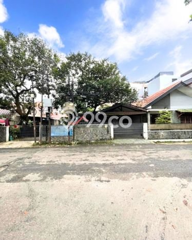 Hunian Elit LB 350m2 Siap Pakai Desain Elegan di Kemang, Jakarta Selatan Hunian Elit LB 350m2 Siap Pakai Desain Elegan di Kemang, Jakarta Selatan