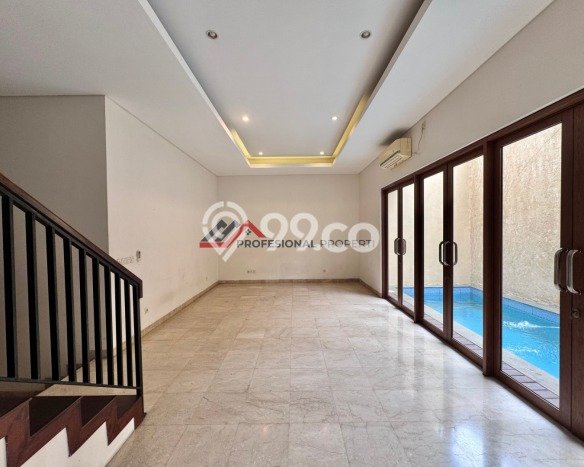 For Sale! Premium House LT 260m2 Desain Modern di Kemang For Sale! Premium House LT 260m2 Desain Modern di Kemang