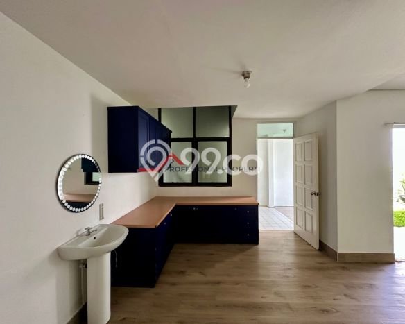 Rumah Eksklusif Siap Huni LT 350m2 di Kebayoran Baru, Jakarta Selatan Rumah Eksklusif Siap Huni LT 350m2 di Kebayoran Baru, Jakarta Selatan