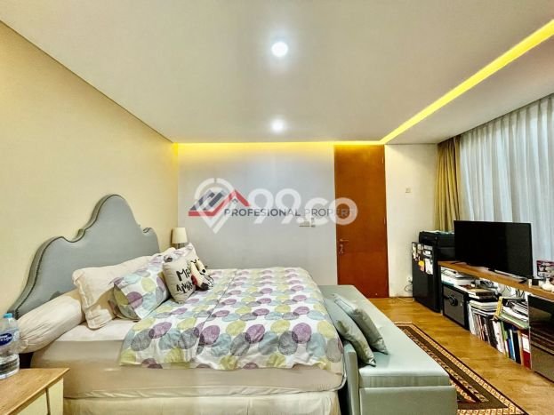 Rumah Luxury Modern Tanpa Renovasi di Kemang Jakarta Selatan Rumah Luxury Modern Tanpa Renovasi di Kemang Jakarta Selatan