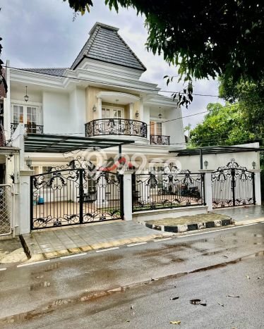 Hunian Mewah LB 350m2 Siap Pakai Desain Elegan di Lebak Bulus, Jakarta Selatan Hunian Mewah LB 350m2 Siap Pakai Desain Elegan di Lebak Bulus, Jakarta Selatan