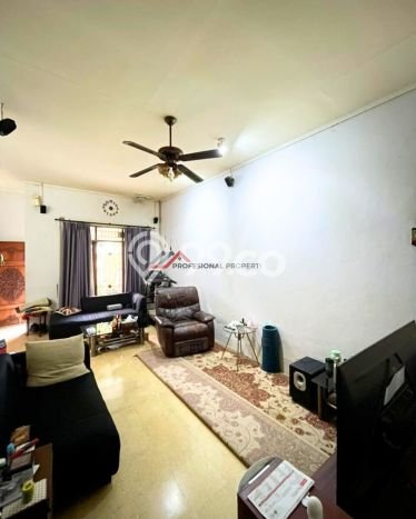 Hunian Elit LB 350m2 Siap Pakai Desain Elegan di Kemang, Jakarta Selatan Hunian Elit LB 350m2 Siap Pakai Desain Elegan di Kemang, Jakarta Selatan