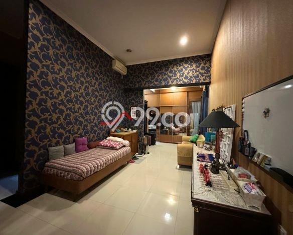 Dijual Rumah Premium dengan Fasilitas Sekitar Lengkap di Cilandak, Jakarta Selatan Dijual Rumah Premium dengan Fasilitas Sekitar Lengkap di Cilandak, Jakarta Selatan