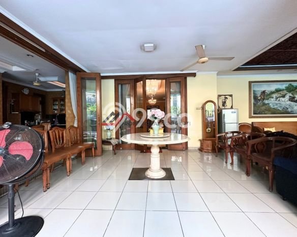 Dijual Rumah Premium dengan Fasilitas Sekitar Lengkap di Cilandak, Jakarta Selatan Dijual Rumah Premium dengan Fasilitas Sekitar Lengkap di Cilandak, Jakarta Selatan