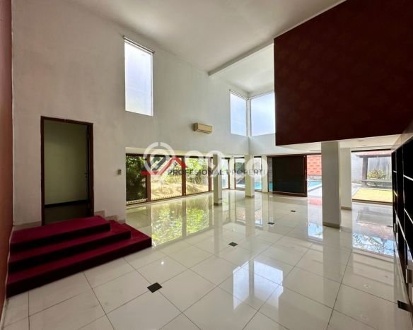 Rumah Luxury Modern Siap Huni di Lebak Bulus Jakarta Selatan Rumah Luxury Modern Siap Huni di Lebak Bulus Jakarta Selatan
