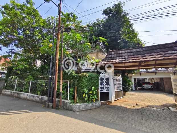Siap Huni Hunian Elit 4 Kamar di Cilandak Dekat ke Mana Pun Siap Huni Hunian Elit 4 Kamar di Cilandak Dekat ke Mana Pun