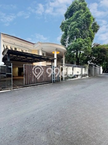 Dijual Rumah Mewah Elegan Dengan View Cantik di Kemang, Jakarta Selatan Dijual Rumah Mewah Elegan Dengan View Cantik di Kemang, Jakarta Selatan