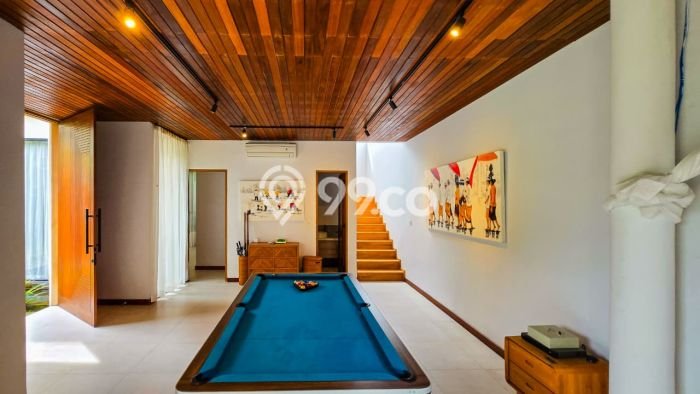 HARGA MENARIK! Vila di , Luas 490m2m², Lokasi Premium dengan akses bagus HARGA MENARIK! Vila di , Luas 490m2m², Lokasi Premium dengan akses bagus
