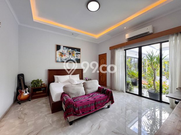 Vila Kawasan , Area 365m2m², Ideal untuk berbagai keperluan Vila Kawasan , Area 365m2m², Ideal untuk berbagai keperluan