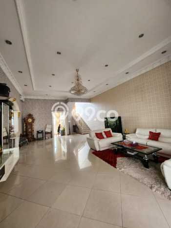 For Sale! Luxury House LT 300m2 Desain Elegan di Pantai Indah Kapuk For Sale! Luxury House LT 300m2 Desain Elegan di Pantai Indah Kapuk
