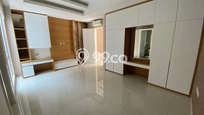 Dijual Rumah Mewah Megah Dengan View Eksklusif di Pantai Indah Kapuk, Jakarta Utara Dijual Rumah Mewah Megah Dengan View Eksklusif di Pantai Indah Kapuk, Jakarta Utara