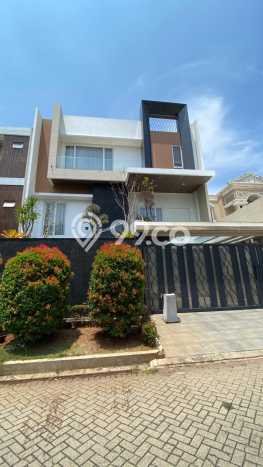 Dijual Rumah Mewah Megah Dengan View Eksklusif di Pantai Indah Kapuk, Jakarta Utara Dijual Rumah Mewah Megah Dengan View Eksklusif di Pantai Indah Kapuk, Jakarta Utara