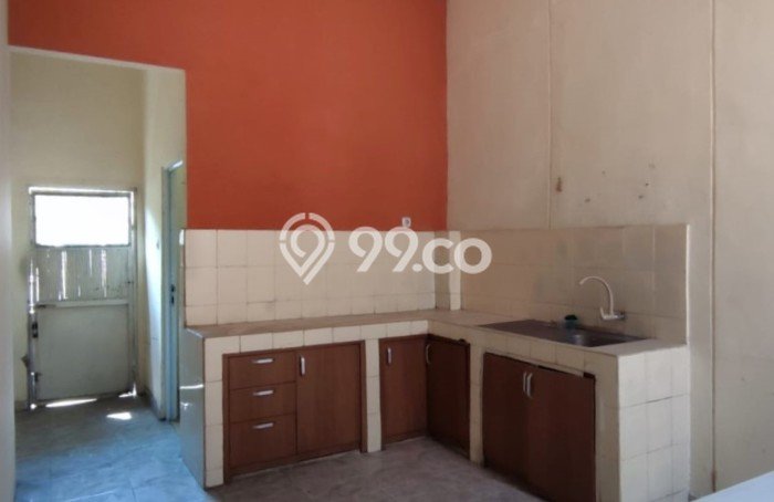 Rumah Elit Modern Tanpa Renovasi di Pulomas Jakarta Timur Rumah Elit Modern Tanpa Renovasi di Pulomas Jakarta Timur