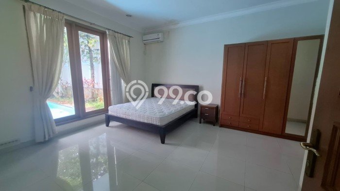 Hunian Mewah LB 300m2 Siap Pakai Desain Elegan di Pejaten, Jakarta Selatan Hunian Mewah LB 300m2 Siap Pakai Desain Elegan di Pejaten, Jakarta Selatan
