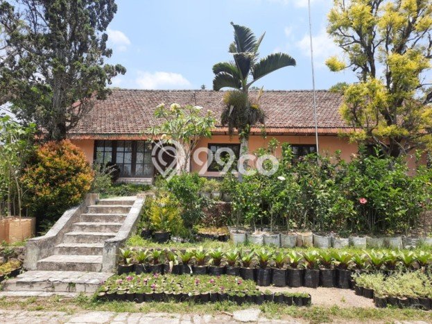 Vila Tenang Kawasan , Ukuran 2785m2m², Akses ke beragam kebutuhan Vila Tenang Kawasan , Ukuran 2785m2m², Akses ke beragam kebutuhan