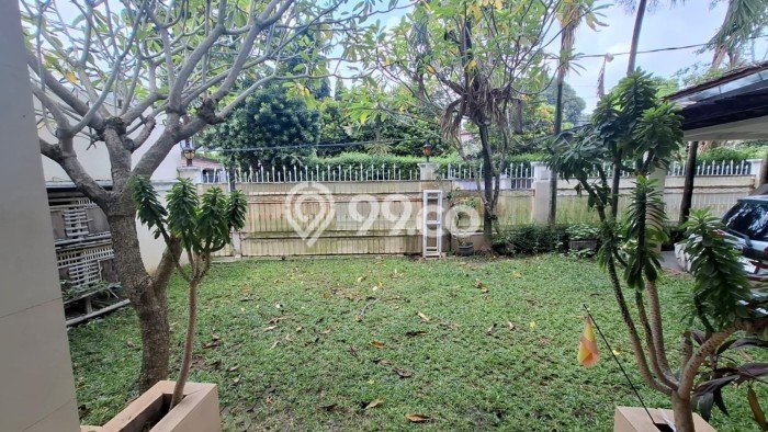 Hunian Mewah LB 300m2 Siap Pakai Desain Elegan di Pejaten, Jakarta Selatan Hunian Mewah LB 300m2 Siap Pakai Desain Elegan di Pejaten, Jakarta Selatan