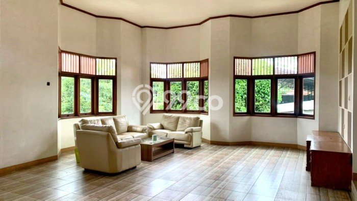 Vila Kawasan Cibadak, Luas 10000m2m², Area Strategis untuk bisnis Vila Kawasan Cibadak, Luas 10000m2m², Area Strategis untuk bisnis