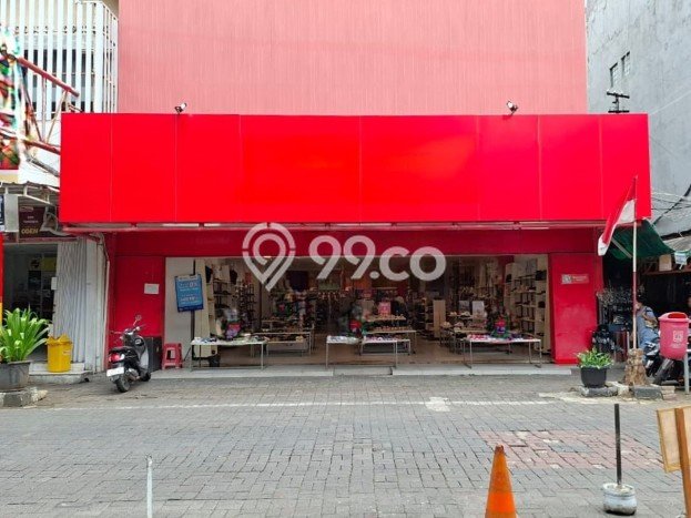 Ruko Dijual di Jakarta Pusat LT 242m2 & LB 600m2 Lokasi Terbaik! Ruko Dijual di Jakarta Pusat LT 242m2 & LB 600m2 Lokasi Terbaik!