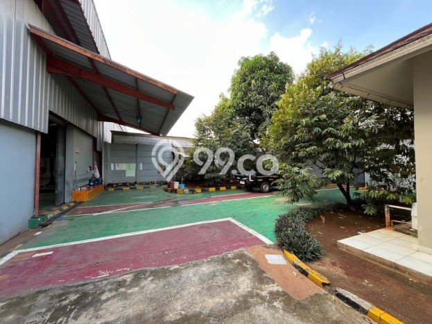 Unit Gudang Dijual di Bekasi LT 2319m2 & LB 1100m2 Unit Gudang Dijual di Bekasi LT 2319m2 & LB 1100m2