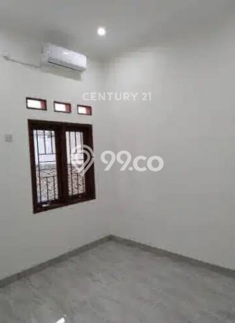 Dijual Rumah 3 Kamar Lokasi Strategis Nyaman dan Strategis di Duren Sawit Dijual Rumah 3 Kamar Lokasi Strategis Nyaman dan Strategis di Duren Sawit