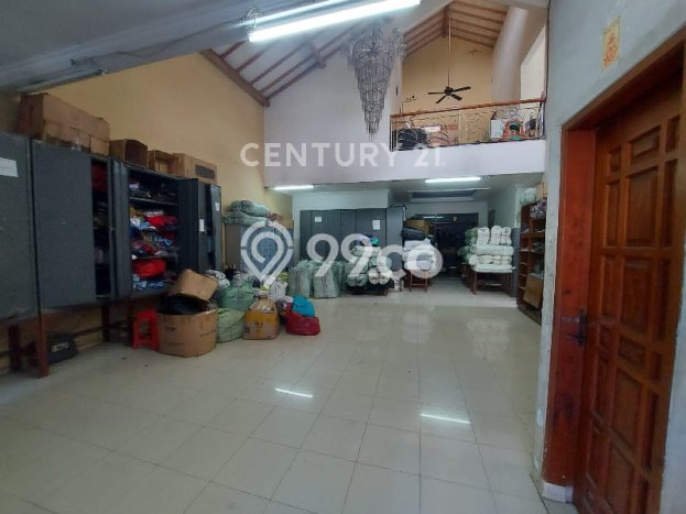 Rumah Luxury Modern Tanpa Renovasi di Kayu Putih Jakarta Timur Rumah Luxury Modern Tanpa Renovasi di Kayu Putih Jakarta Timur