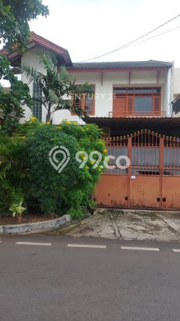 Rumah Luxury Modern Tanpa Renovasi di Kayu Putih Jakarta Timur Rumah Luxury Modern Tanpa Renovasi di Kayu Putih Jakarta Timur