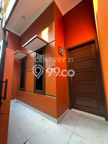 Rumah Minimalis LB/LT 42m2/21m2 Siap Huni di Kramat, Jakarta Pusat Rumah Minimalis LB/LT 42m2/21m2 Siap Huni di Kramat, Jakarta Pusat