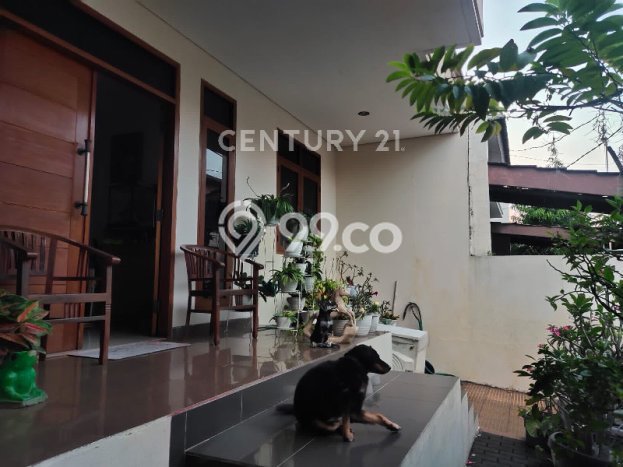 Jual Rumah Mewah Elegan Dengan View Eksklusif di Pulomas, Jakarta Timur Jual Rumah Mewah Elegan Dengan View Eksklusif di Pulomas, Jakarta Timur