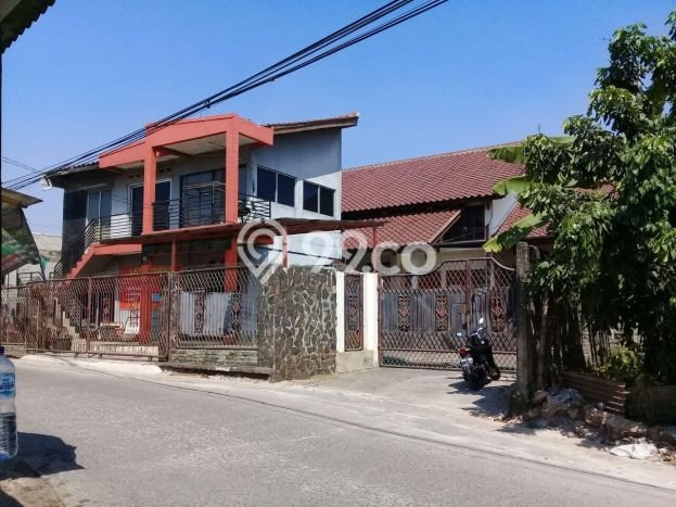Ready to Use! Premium House LT 660m2 Desain Elegan di Jatikramat Ready to Use! Premium House LT 660m2 Desain Elegan di Jatikramat
